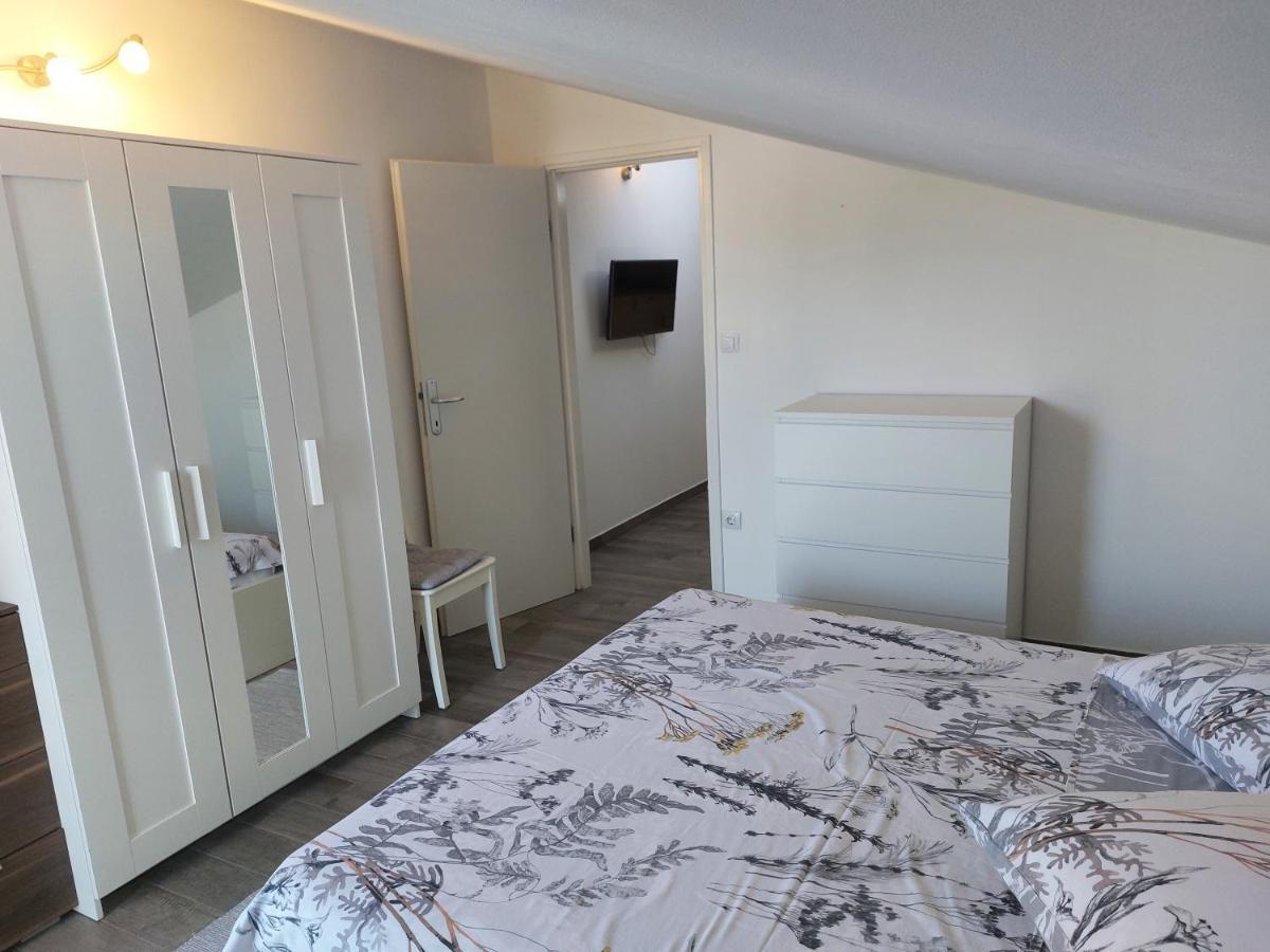 פורץ Apartmani Popovic מראה חיצוני תמונה