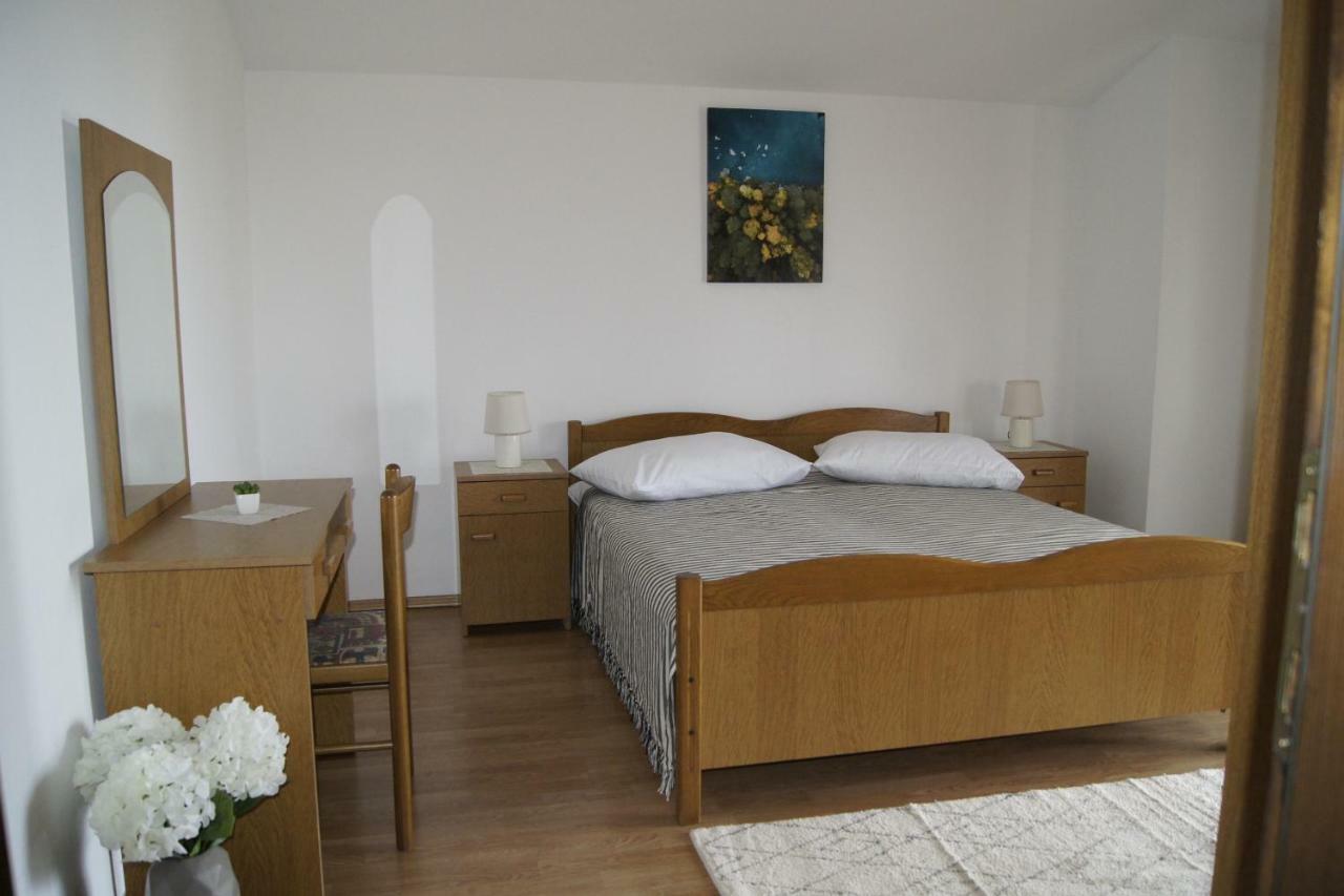 פורץ Apartmani Popovic מראה חיצוני תמונה